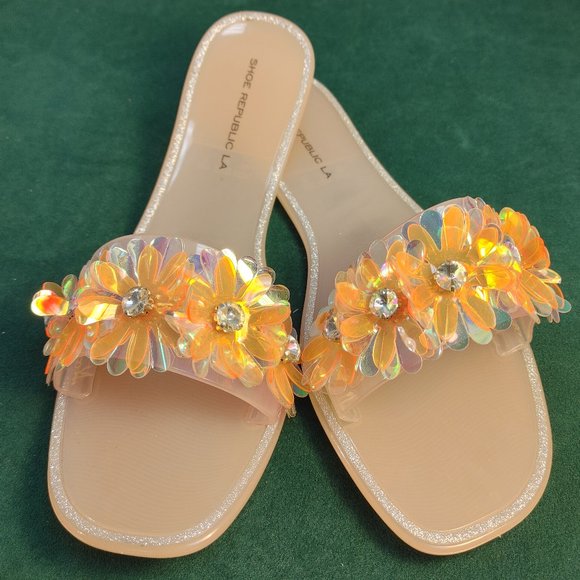 SHOE REPUBLIC LA SUMMER SANDAL WITH IRREDESANT FLOWERS SIZE 10 - Picture 1 of 8